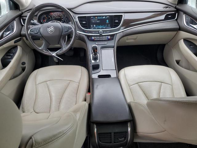 1G4ZP5SS1JU137808 - 2018 BUICK LACROSSE ESSENCE Белый фото 8