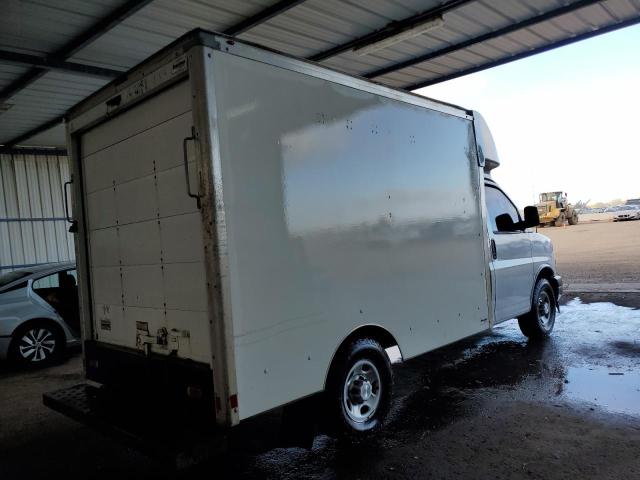 1GB0GRFGXK1259536 - 2019 CHEVROLET EXPRESS G3 WHITE photo 3