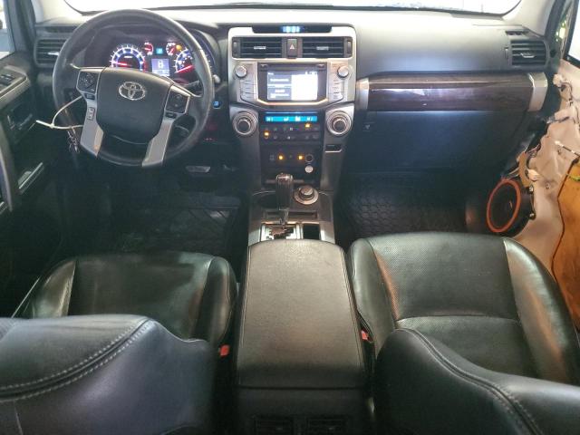 JTEBU5JR3H5431725 - 2017 TOYOTA 4RUNNER SR5/SR5 PREMIUM WHITE photo 8