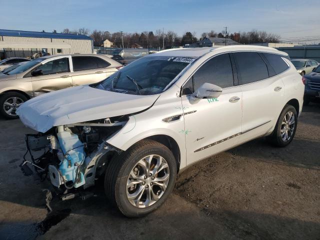 5GAEVCKWXJJ165335 - 2018 BUICK ENCLAVE AVENIR WHITE photo 1