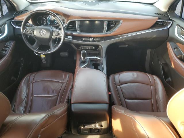 5GAEVCKWXJJ165335 - 2018 BUICK ENCLAVE AVENIR WHITE photo 8