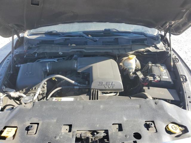 1C6RR7GG1JS218700 - 2018 RAM 1500 SLT GRAY photo 11