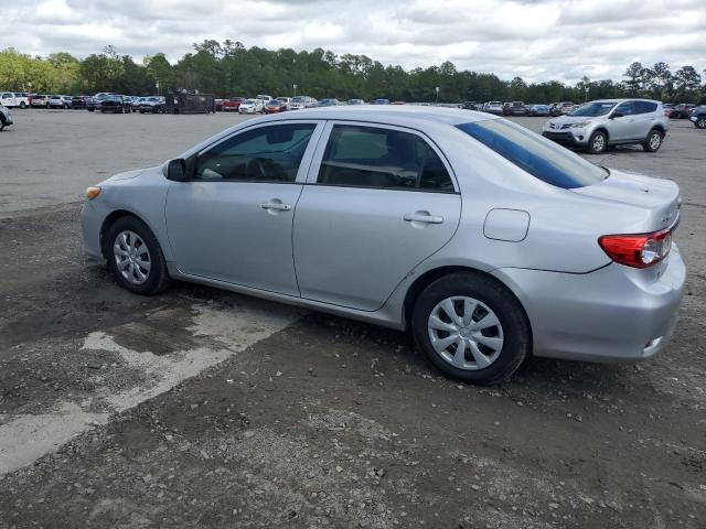 2T1BU4EE0DC008135 - 2013 TOYOTA COROLLA BASE SILVER photo 2