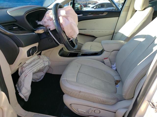 5LMCJ4D95HUL14198 - 2017 LINCOLN MKC BLACK LABEL Weiß Foto 7