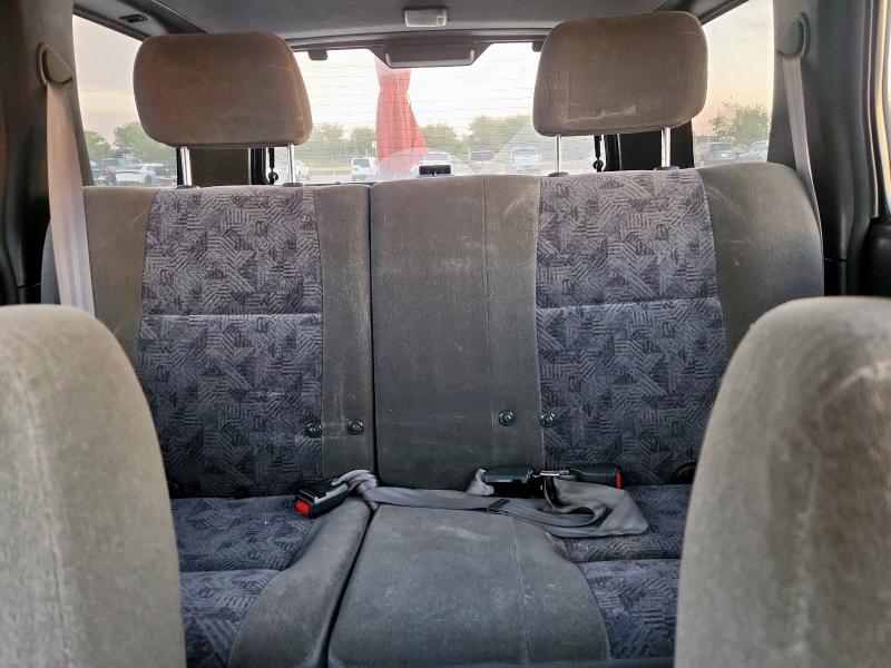 JN8AR07S4YW400223 - 2000 NISSAN PATHFINDER LE 黑色 照片 10