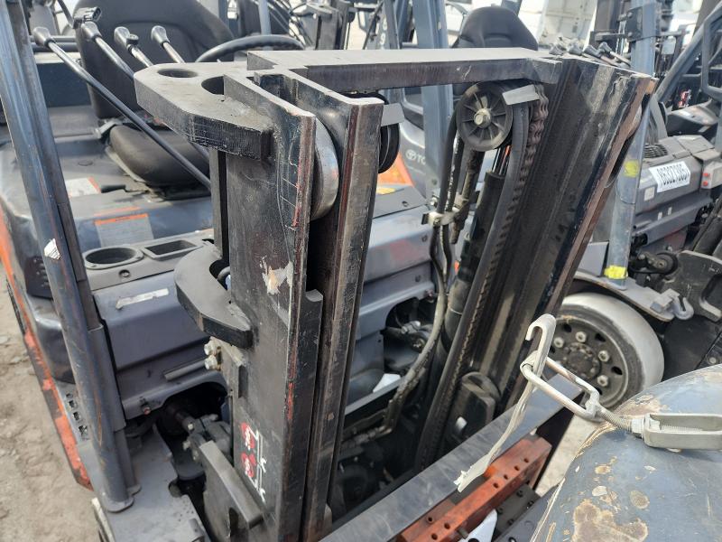 8FGCU2064633 - 2014 TOYOTA 8FGCU20 Қызғылт сары фото 9