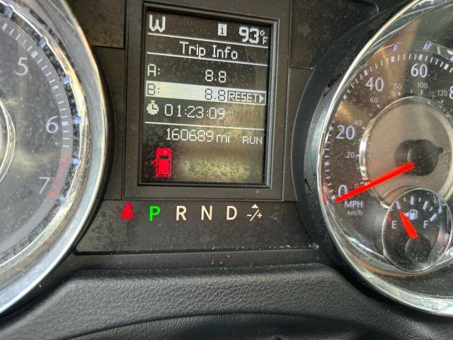 2C4RC1BG1GR259868 - 2016 CHRYSLER TOWN & COU TOURING SILVER photo 8