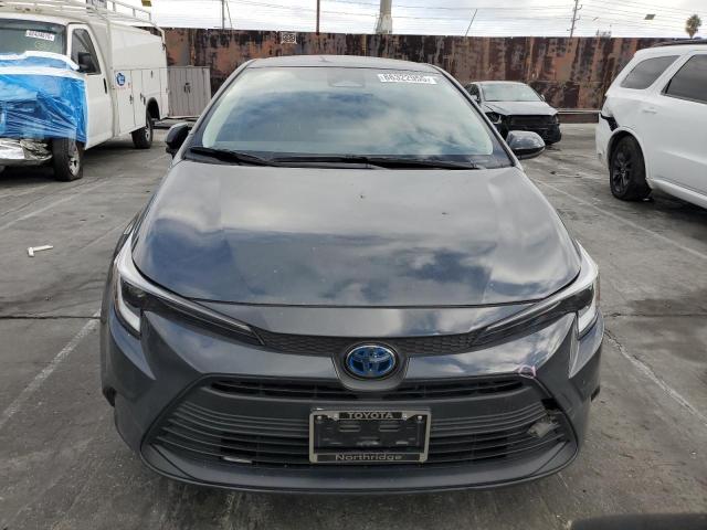 JTDBCMFE4P3011795 - 2023 TOYOTA COROLLA LE Boz foto 5