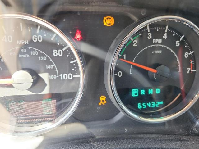 1C4BJWEGXHL651824 - 2017 JEEP WRANGLER U SAHARA WHITE photo 9