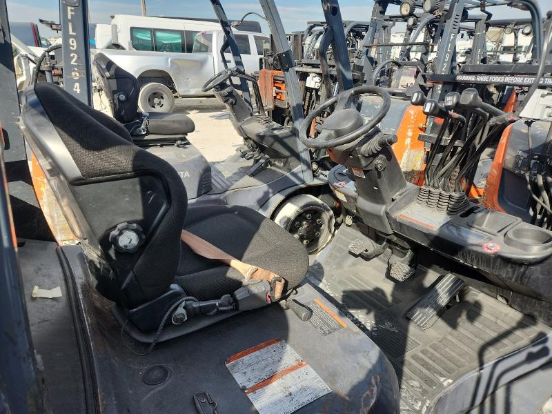 8FGCU2063483 - 2014 TOYOTA 8FGCU20 Қызғылт сары фото 5