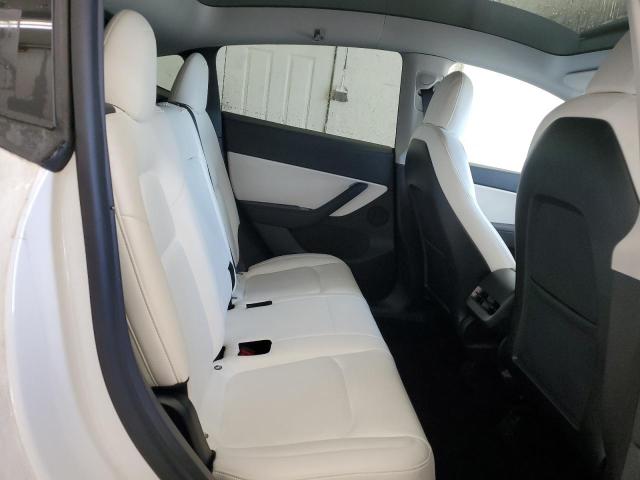 5YJYGDEE2LF044873 - 2020 TESLA MODEL Y WHITE photo 11