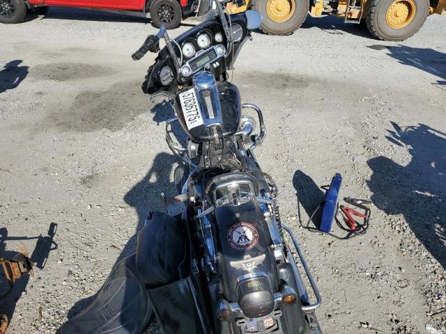 1HD1FC4119Y693441 - 2009 HARLEY-DAVIDSON FLHTCU 黑色 照片 4