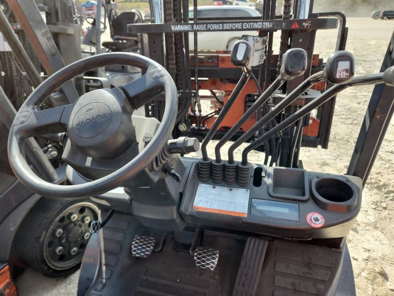 8FGCU2063852 - 2014 TOYOTA 8FGCU20 Orange photo 5