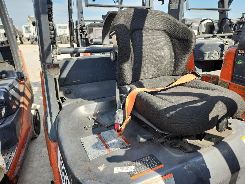 8FGCU2063852 - 2014 TOYOTA 8FGCU20 Orange photo 6