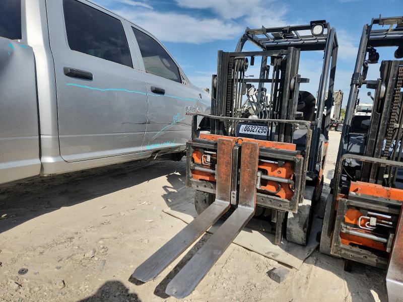 8FGCU2063866 - 2014 TOYOTA 8FGCU20 Turuncu fotoğraf 2