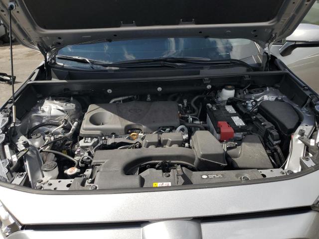 2T3W1RFV0SC327660 - 2025 TOYOTA RAV4 XLE SILVER photo 12