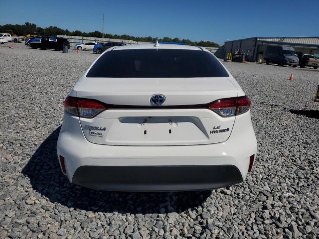 JTDBCMFE2P3000665 - 2023 TOYOTA COROLLA LE WHITE photo 6