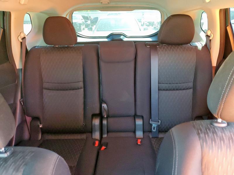 JN8AT2MT9JW451846 - 2018 NISSAN ROGUE S 黑色 照片 10