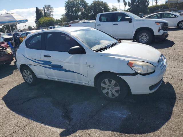 KMHCM36C99U126301 - 2009 HYUNDAI ACCENT GS თეთრი ფოტო 4