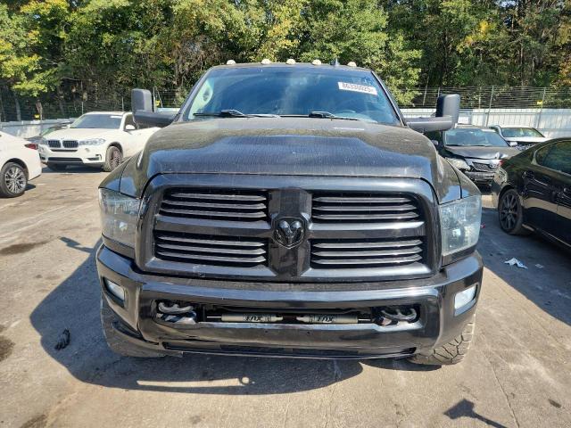 3C6UR5DJ2GG368328 - 2016 RAM 2500 SLT Negro foto 5