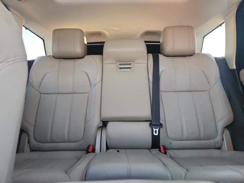 SALWG2PF2GA589237 - 2016 LAND ROVER RANGE ROVE SE WHITE photo 10