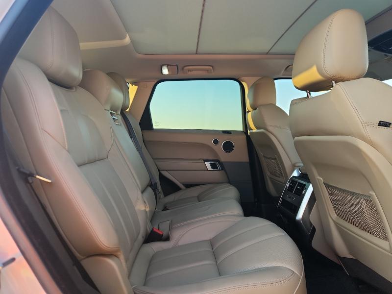 SALWG2PF2GA589237 - 2016 LAND ROVER RANGE ROVE SE WHITE photo 11