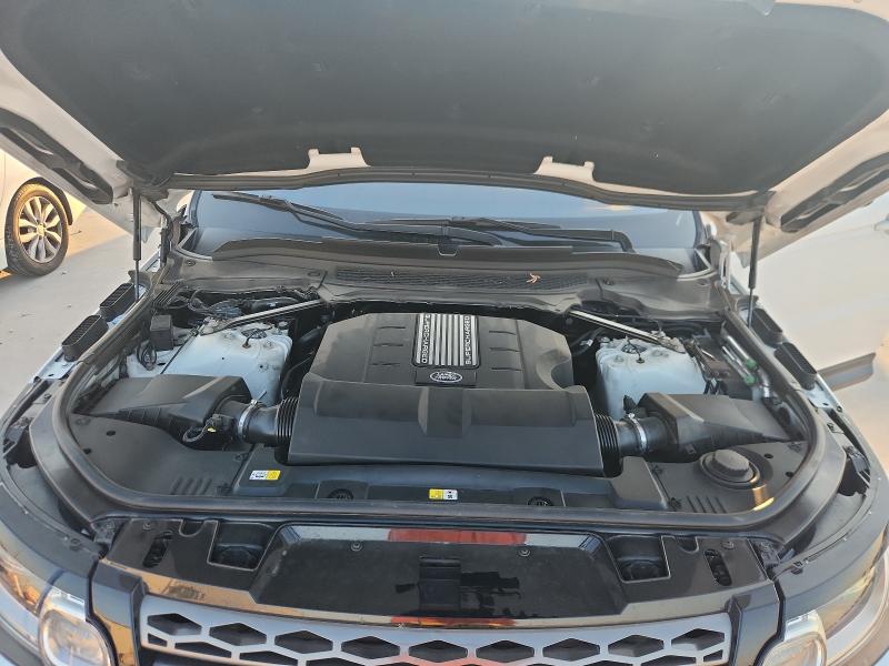 SALWG2PF2GA589237 - 2016 LAND ROVER RANGE ROVE SE WHITE photo 12