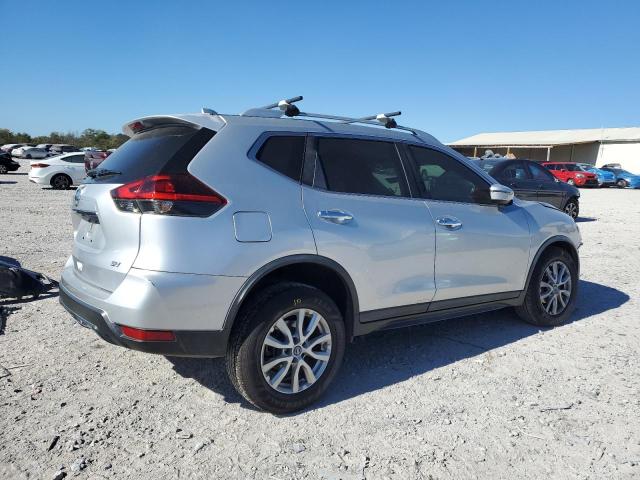 KNMAT2MT5JP506198 - 2018 NISSAN ROGUE S 银色 照片 3