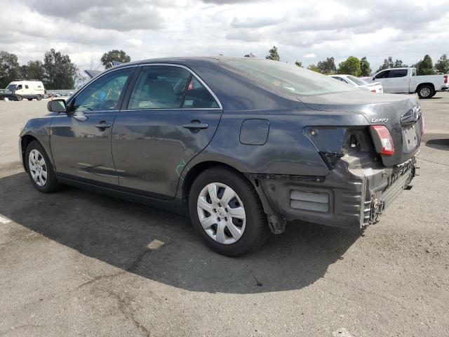 4T1BF3EK4AU077320 - 2010 TOYOTA CAMRY BASE GRAY photo 2