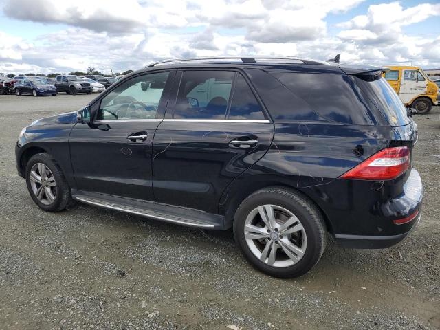 4JGDA5HB9FA539636 - 2015 MERCEDES-BENZ ML 350 4MATIC BLACK photo 2