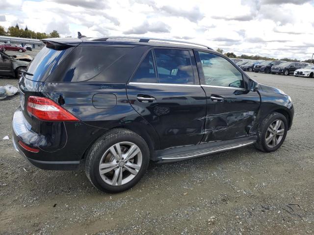 4JGDA5HB9FA539636 - 2015 MERCEDES-BENZ ML 350 4MATIC BLACK photo 3