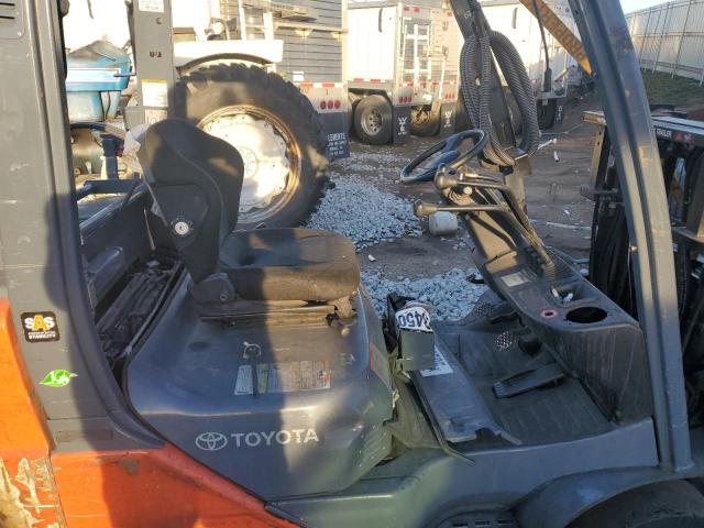 8FGCU2595775 - 2018 TOYT FORKLIFT ORANGE photo 6