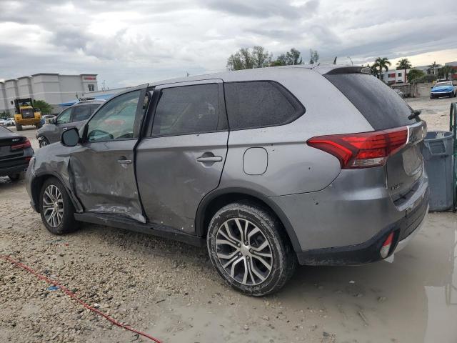 JA4AD2A37JZ059731 - 2018 MITSUBISHI OUTLANDER ES GRAY photo 2