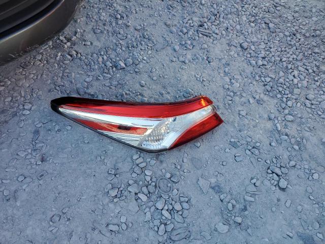 4T1B11HK2JU519784 - 2018 TOYOTA CAMRY L BLACK photo 12