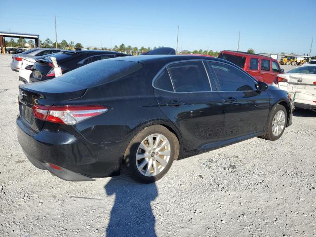 4T1B11HK2JU519784 - 2018 TOYOTA CAMRY L BLACK photo 3
