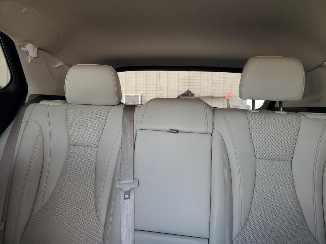 LRBFZNR41ND053260 - 2022 BUICK ENVISION ESSENCE WHITE photo 10