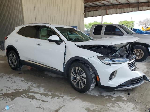 LRBFZNR41ND053260 - 2022 BUICK ENVISION ESSENCE WHITE photo 4