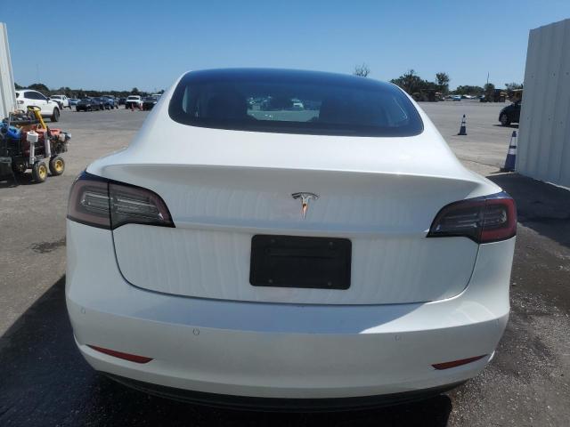 5YJ3E1EA3NF370180 - 2022 TESLA MODEL 3 WHITE photo 6