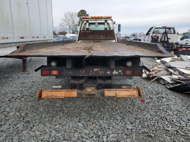 1GBJ6H1C42J510508 - 2002 CHEVROLET C-SERIES C6H042 WHITE photo 6