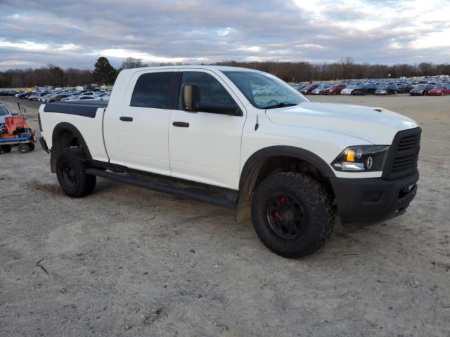 3C6UR5MJ1GG305043 - 2016 RAM 2500 SLT WHITE photo 4