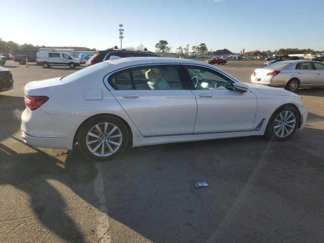 WBA7E4C53KGV28864 - 2019 BMW 740 XI WHITE photo 3