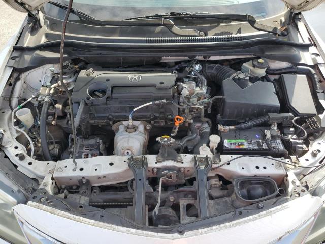 19UDE2F35GA020072 - 2016 ACURA ILX BASE WATCH PLUS WHITE photo 11