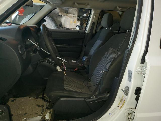 1C4NJPBA8HD145762 - 2017 JEEP PATRIOT SPORT WHITE photo 7