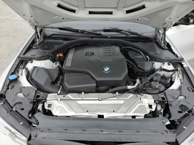 WBA5R7C58KAJ84836 - 2019 BMW 330XI WHITE photo 11