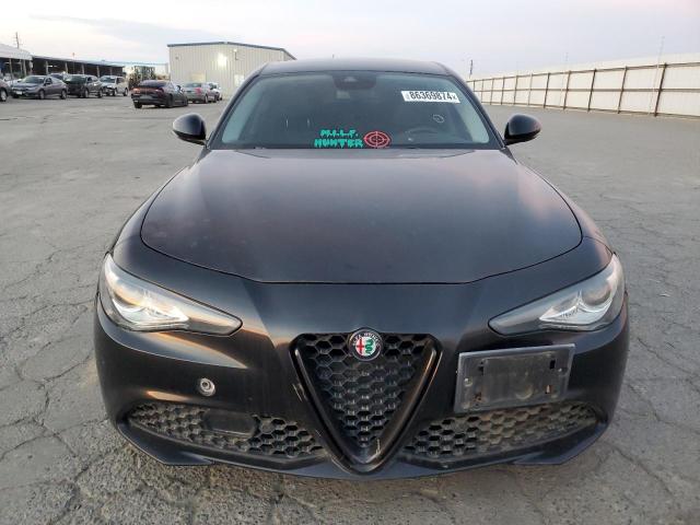 ZARFAEDN1H7536944 - 2017 ALFA ROMEO GIULIA Q4 黑色 照片 5