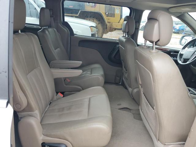 2C4RC1CG1GR166511 - 2016 CHRYSLER TOWN & COU TOURING L WHITE photo 11