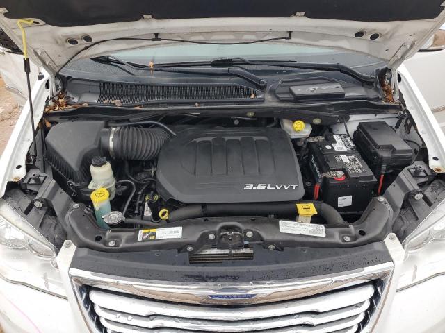 2C4RC1CG1GR166511 - 2016 CHRYSLER TOWN & COU TOURING L WHITE photo 12