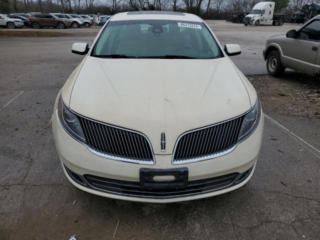 1LNHL9EK2DG617644 - 2013 LINCOLN MKS WHITE photo 5