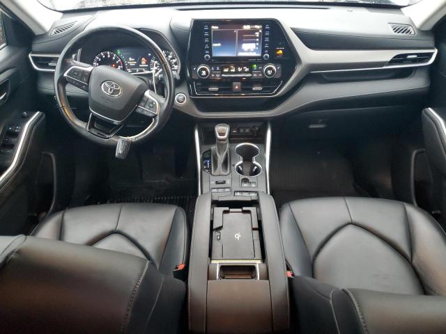 5TDGZRBHXLS510451 - 2020 TOYOTA HIGHLANDER XLE WHITE photo 8