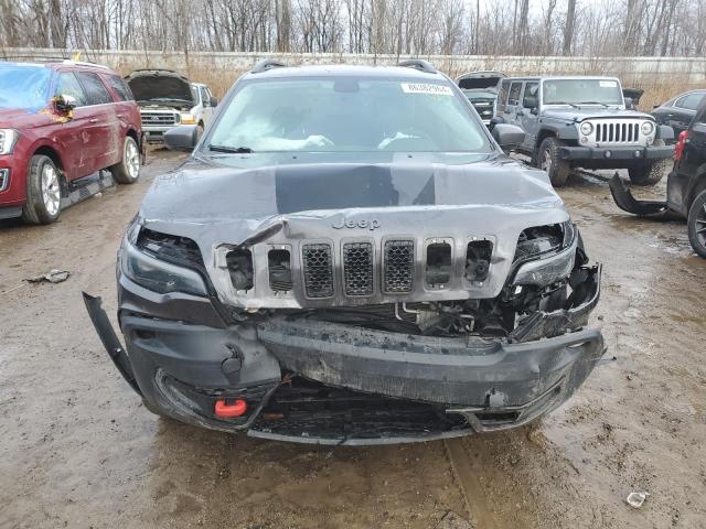 1C4PJMBXXKD185974 - 2019 JEEP CHEROKEE TRAILHAWK GRAY photo 5
